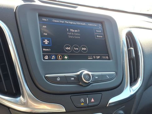 Used 2024 Chevrolet Equinox LT image 11