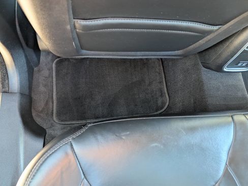 Used 2016 Chrysler 300 Limited w/ Driver Convenience Group image 22