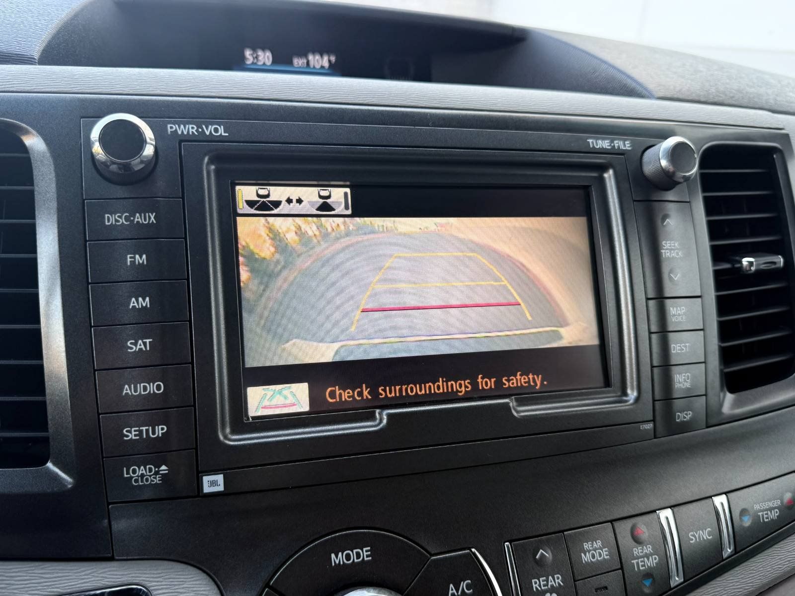Used 2012 Toyota Sienna Limited w/ Premium Pkg FWD image 20
