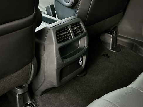 Used 2023 Honda Passport EX-L image 28