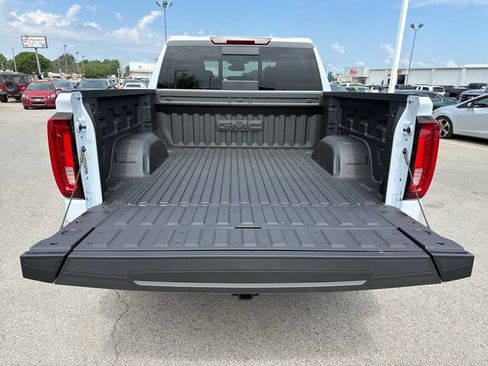 New 2026 GMC Sierra 1500 SLT w/ SLT Premium Plus Package AWD/4WD image 25