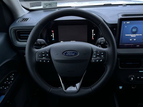 New 2025 Ford Maverick Lobo image 16