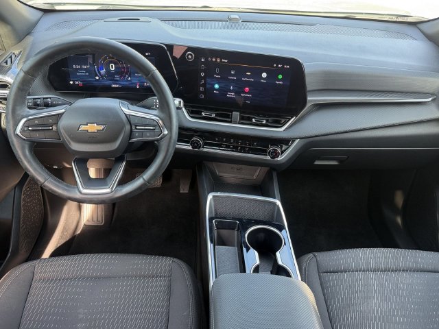Used 2025 Chevrolet Equinox LT w/ Safety and Technology Package FWD image 14