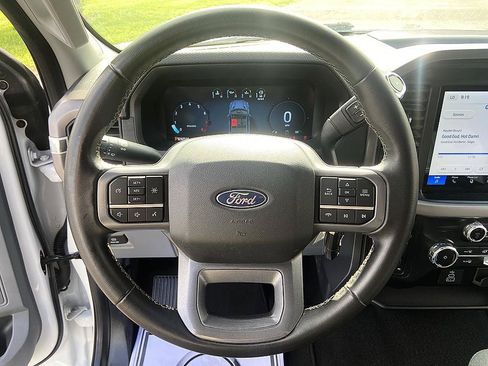 Used 2025 Ford F150 XLT w/ Equipment Group 301A Standard AWD/4WD image 21