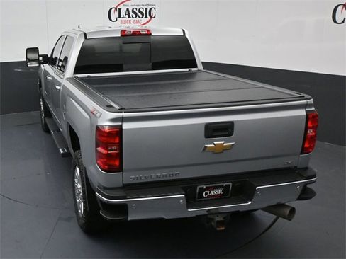 Used 2019 Chevrolet Silverado 2500 LTZ w/ Duramax Plus Package image 21