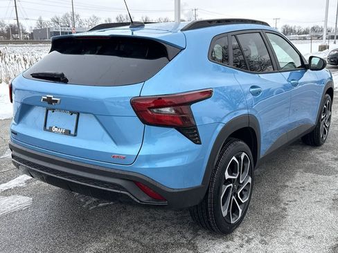 New 2026 Chevrolet Trax RS w/ Sunroof Package image 8
