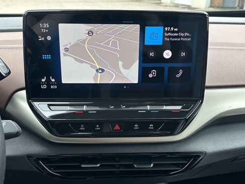 Used 2023 Volkswagen ID.4 Pro RWD image 17