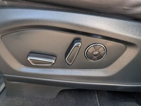 Used 2020 Ford Explorer ST w/ Premium Technology Package AWD/4WD image 25