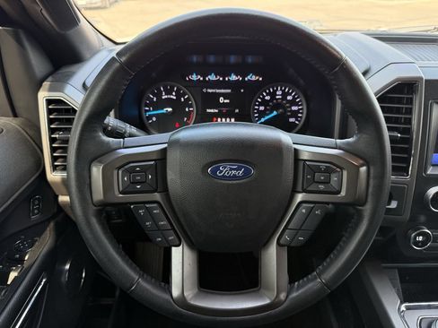 Used 2020 Ford Expedition XLT RWD image 13