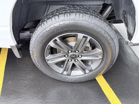 Used 2023 Ford F150 Lariat w/ Equipment Group 502A High image 15