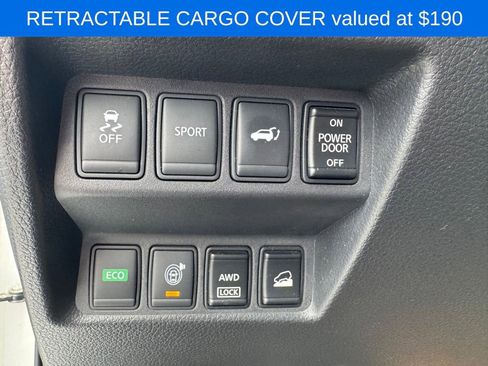 Used 2016 Nissan Rogue SV w/ SV Premium Package image 5