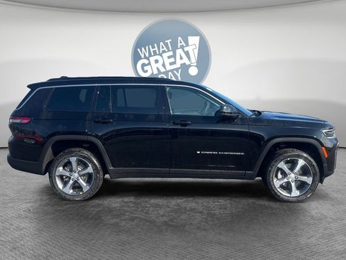 New 2026 Jeep Grand Cherokee L Limited AWD/4WD image 2