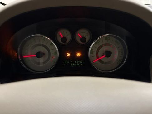 Used 2007 Ford Edge SEL FWD image 33