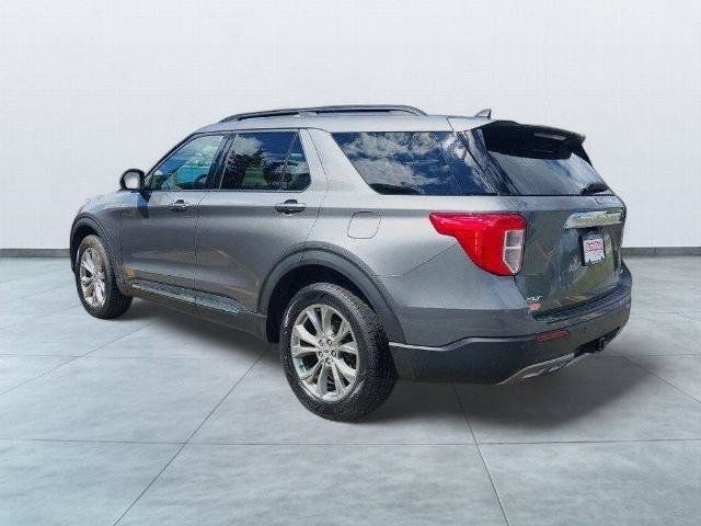 Certified 2023 Ford Explorer XLT w/ Equipment Group 202A AWD/4WD image 5