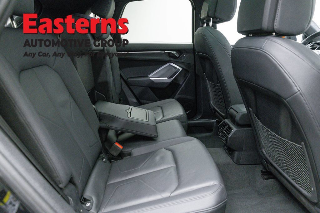 Used 2025 Audi Q3 2.0T Premium AWD/4WD image 27