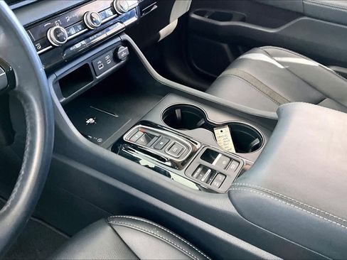 Used 2024 Honda Pilot EX-L image 16