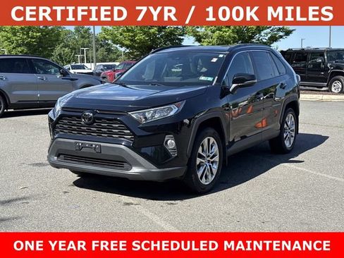 Used 2021 Toyota RAV4 XLE Premium AWD/4WD image 5