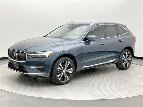 Certified 2023 Volvo XC60 B5 Plus w/ Climate Package image 1