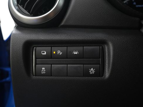 Used 2024 Nissan Versa S w/ Trunk Package FWD image 23