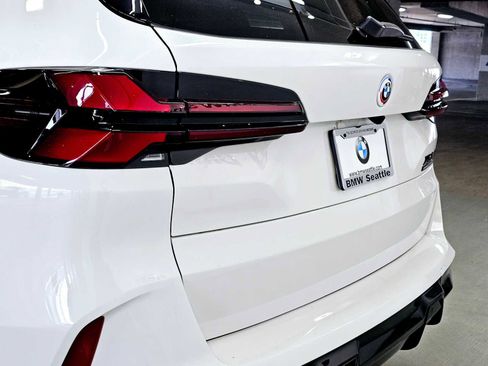 New 2025 BMW X5 M Competition w/ Executive Package image 7