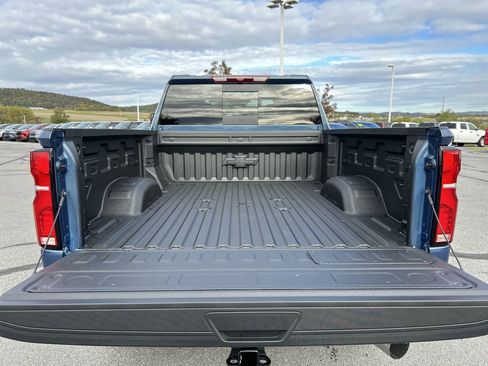 New 2026 Chevrolet Silverado 2500 LT w/ Trail Boss Package image 9