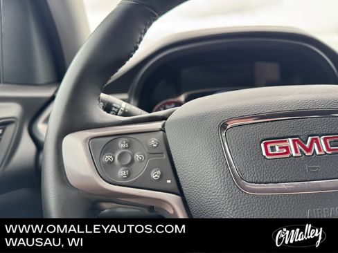 Used 2023 GMC Acadia AT4 w/ Technology Package AWD/4WD image 16