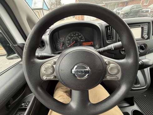 Used 2015 Nissan NV200 SV w/ Technology Package image 16