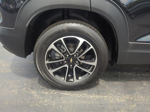 Certified 2024 Chevrolet TrailBlazer LT FWD image 12