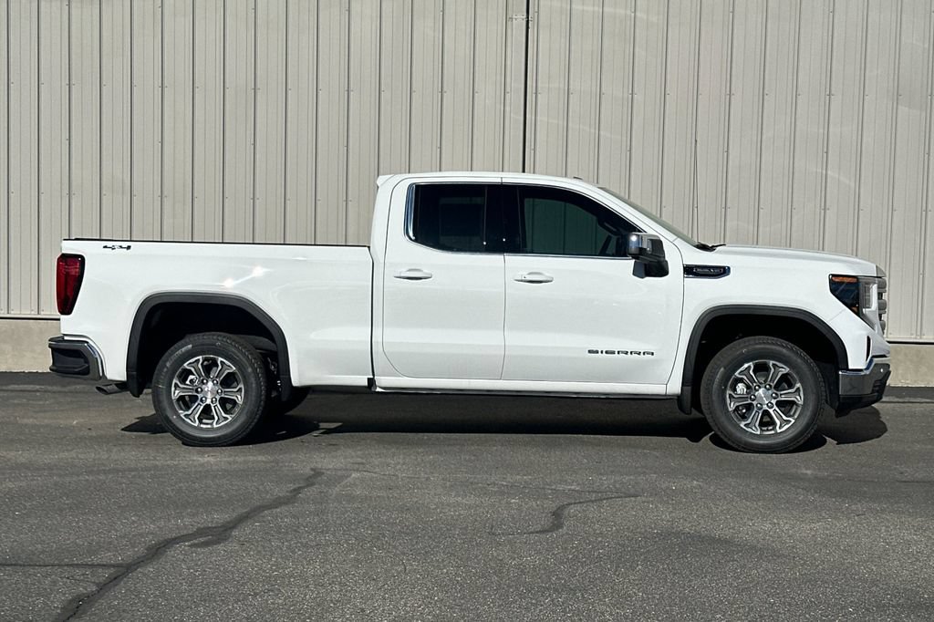 Certified 2025 GMC Sierra 1500 SLE w/ Preferred Package AWD/4WD image 3