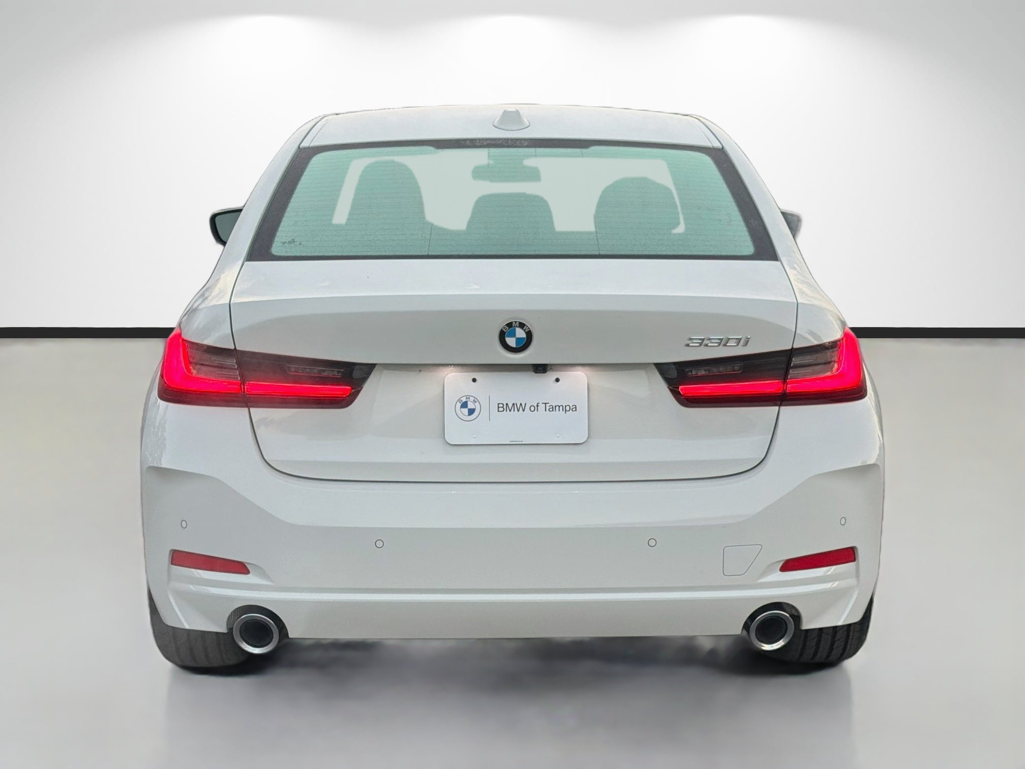 New 2026 BMW 330i Sedan w/ Premium Package RWD image 4