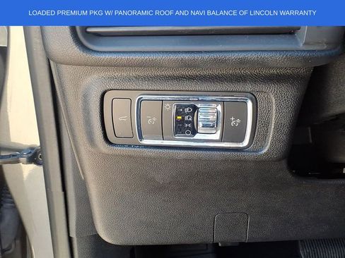Used 2022 Lincoln Corsair AWD w/ Premium Package image 23
