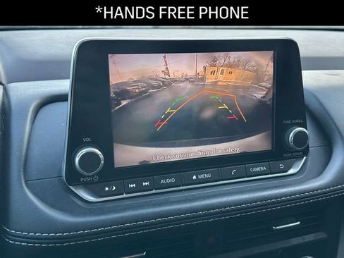 Used 2023 Nissan Rogue S image 10