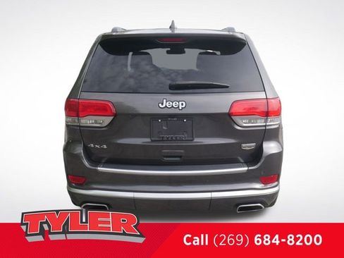 Used 2017 Jeep Grand Cherokee Summit w/ Platinum Series Group AWD/4WD image 7