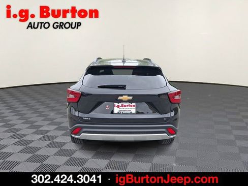 Used 2024 Chevrolet Trax LT FWD image 5
