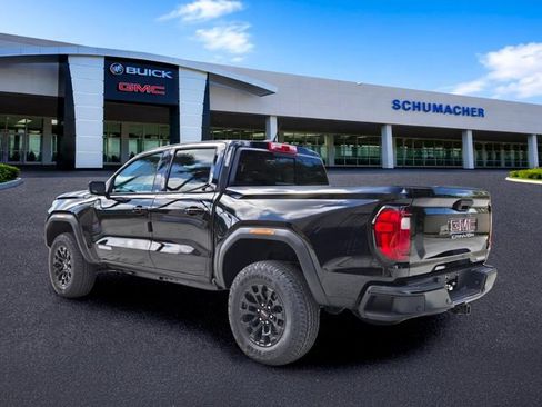 New 2026 GMC Canyon Elevation w/ Convenience Package RWD image 5