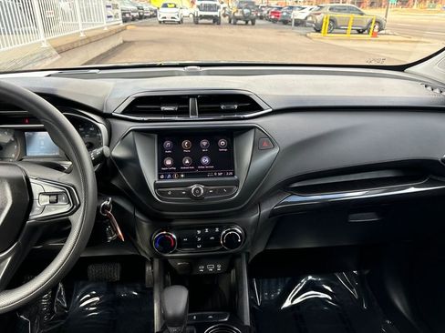 Used 2023 Chevrolet TrailBlazer LS image 14