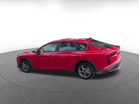 Used 2025 Kia K4 LXS image 10