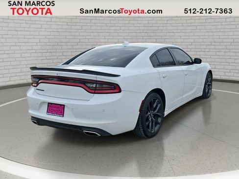 Used 2023 Dodge Charger SXT w/ Blacktop Package image 5