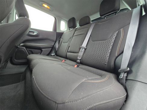 Used 2018 Jeep Compass Sport image 13