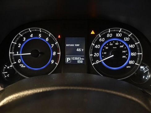 Used 2017 INFINITI QX70 AWD w/ Limited Package image 23