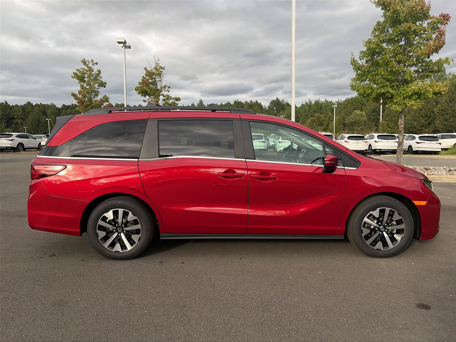 New 2027 Honda Odyssey EX-L image 8
