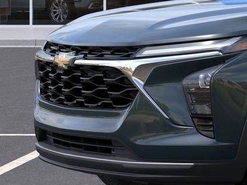 New 2025 Chevrolet Trax LT w/ Driver Confidence Package image 37