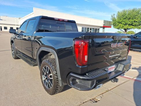 Used 2023 GMC Sierra 1500 AT4 w/ Technology Package image 4