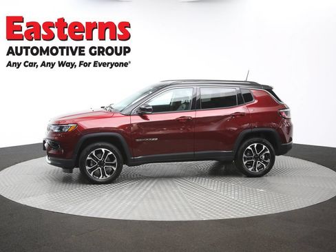 Used 2022 Jeep Compass Limited w/ Sun and Sound Group AWD/4WD image 61