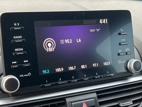 Used 2019 Honda Accord LX image 18