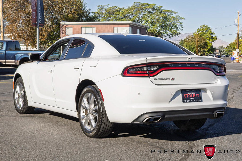 Used 2022 Dodge Charger SXT AWD/4WD image 15