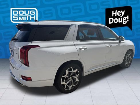 Used 2021 Hyundai Palisade Calligraphy image 4