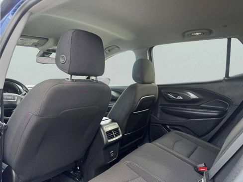 Used 2023 GMC Terrain SLE w/ Driver Convenience Package image 38