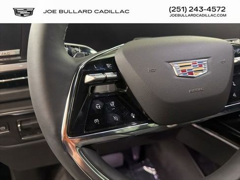 New 2026 Cadillac Escalade Luxury w/ LPO, Floor Liner Package RWD image 16