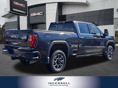 Used 2024 GMC Sierra 3500 Denali Ultimate image 9